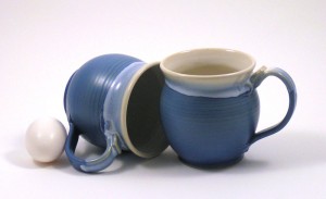 blue mugs